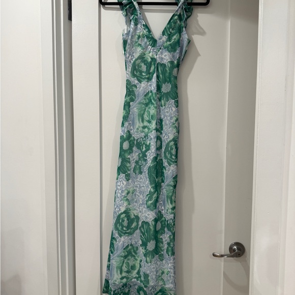 Floral Green and White Maxi Dress - Picture 3 of 4